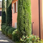 Il Nespolo Понтедера